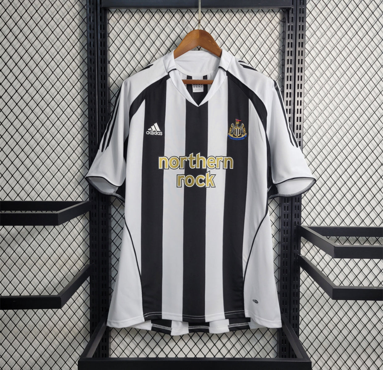 Maglia Newcastle home 05/06