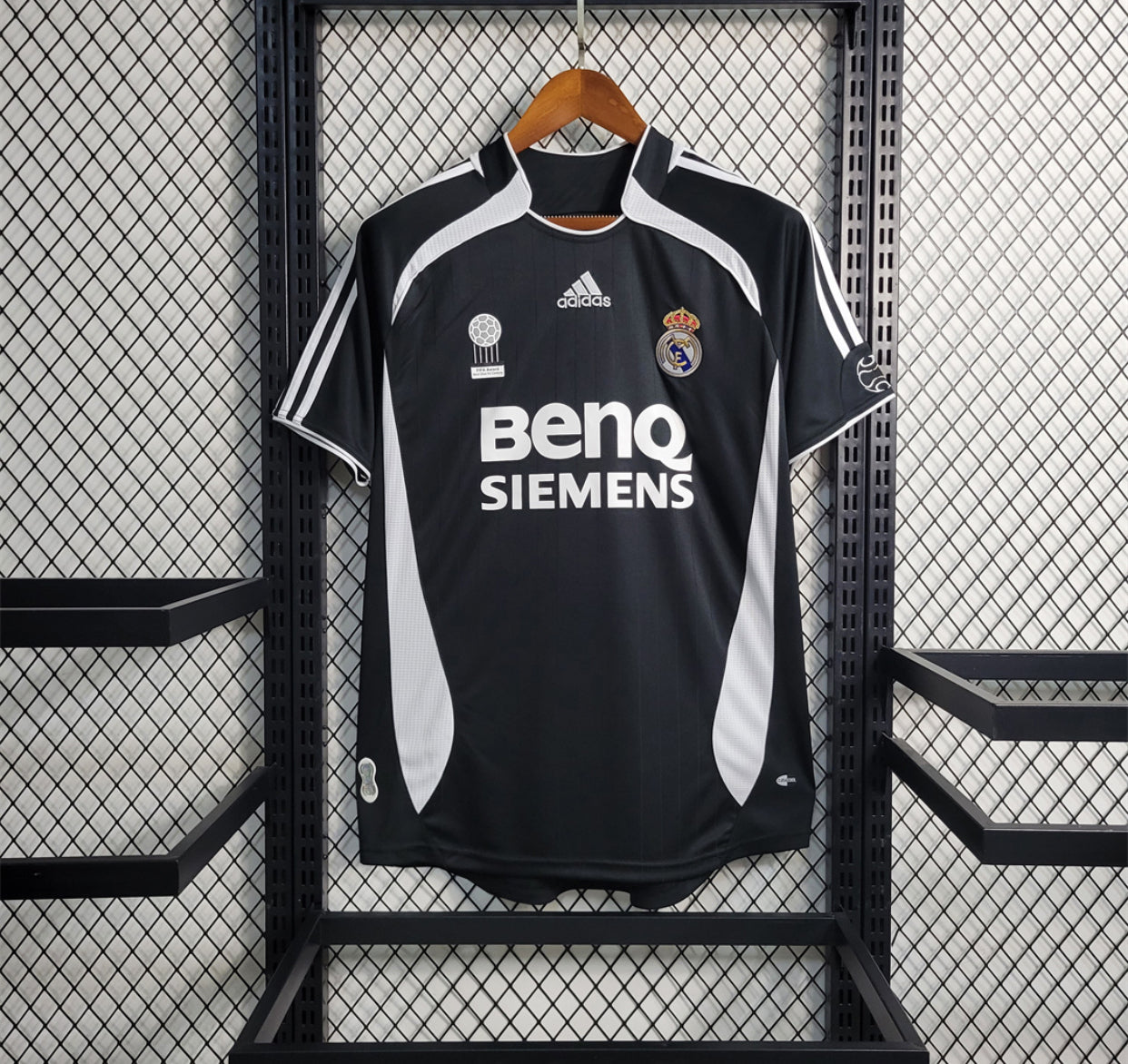 Maglia Real Madrid away 06/07