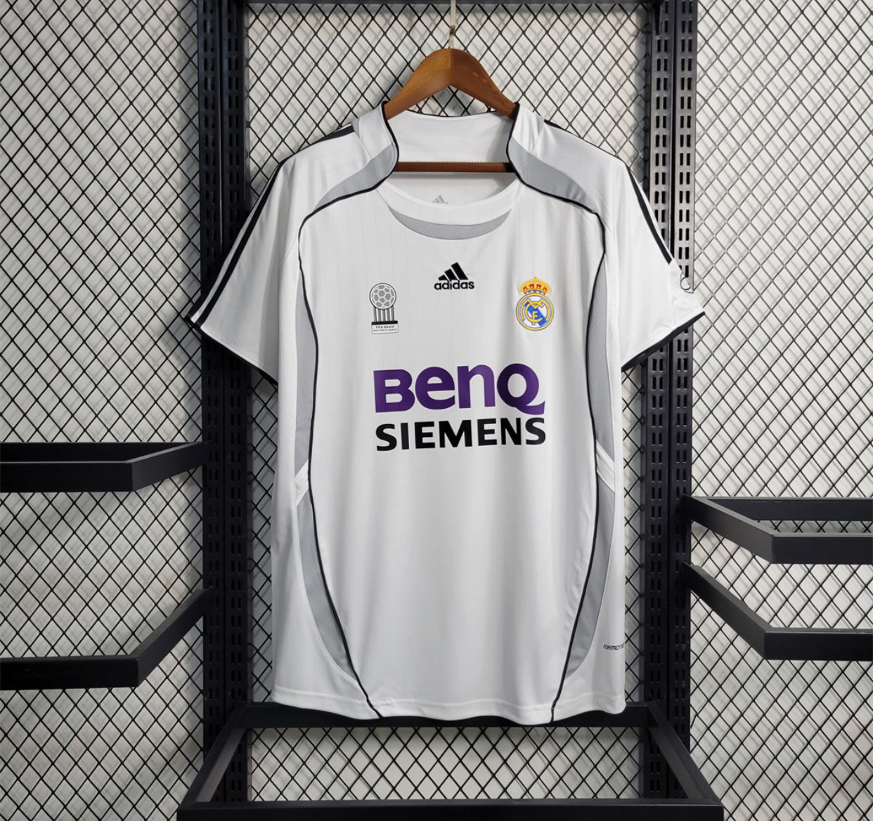 Maglia Real Madrid home 06/07
