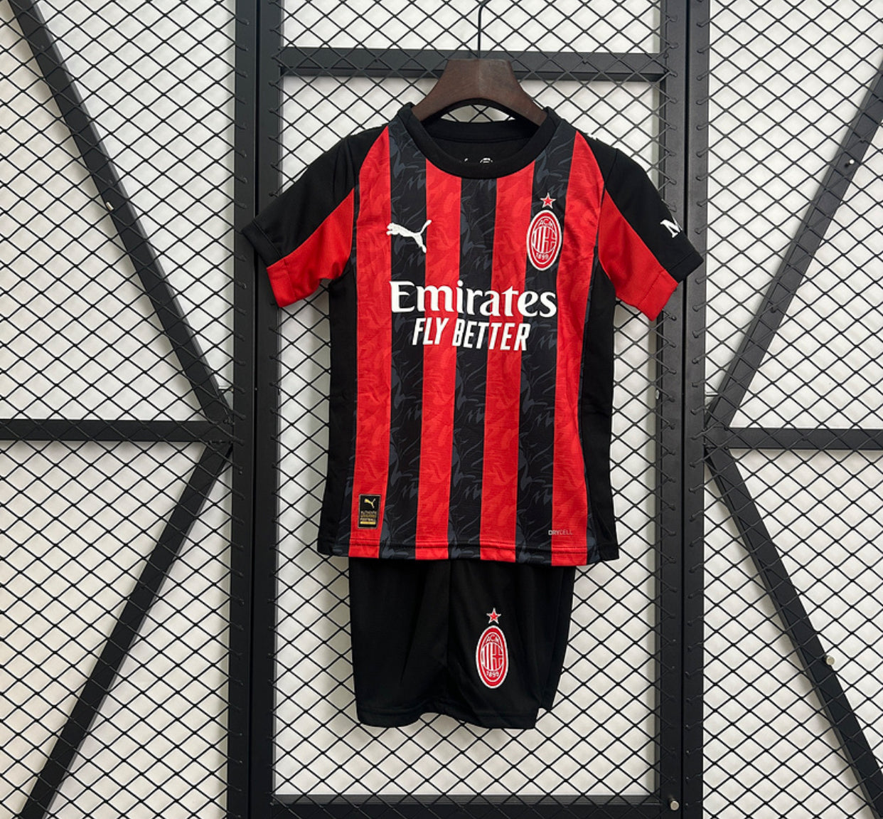 Completo bambini Milan 25/26