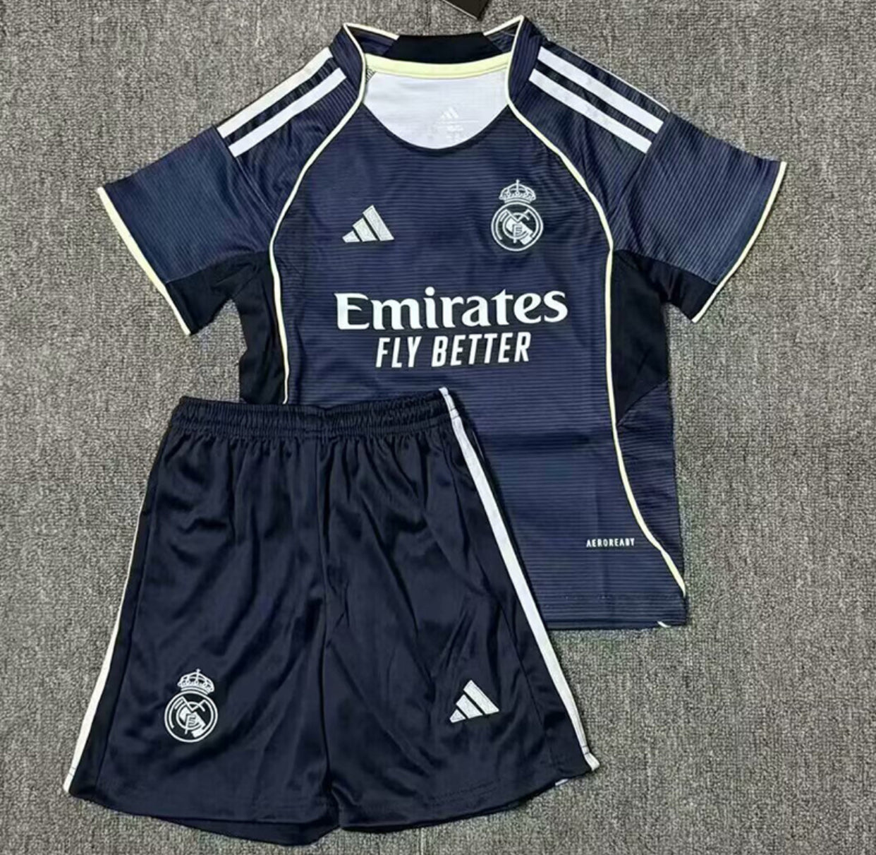 Completo bambini Real Madrid 25/26