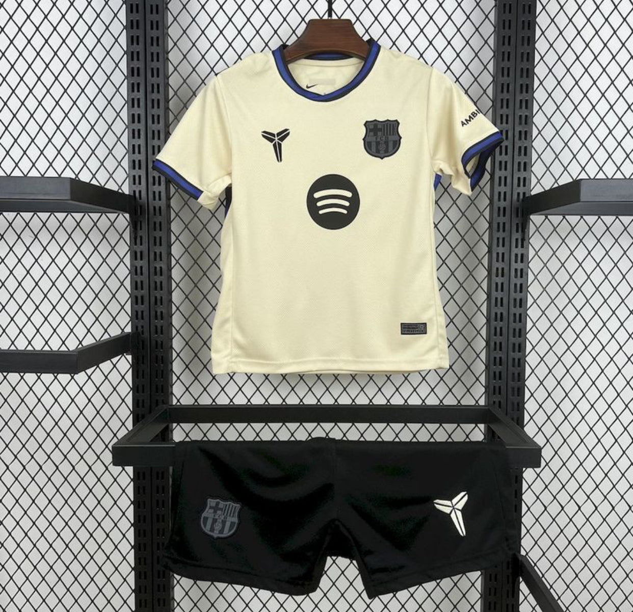 Completo bambini Barcelona 25/26