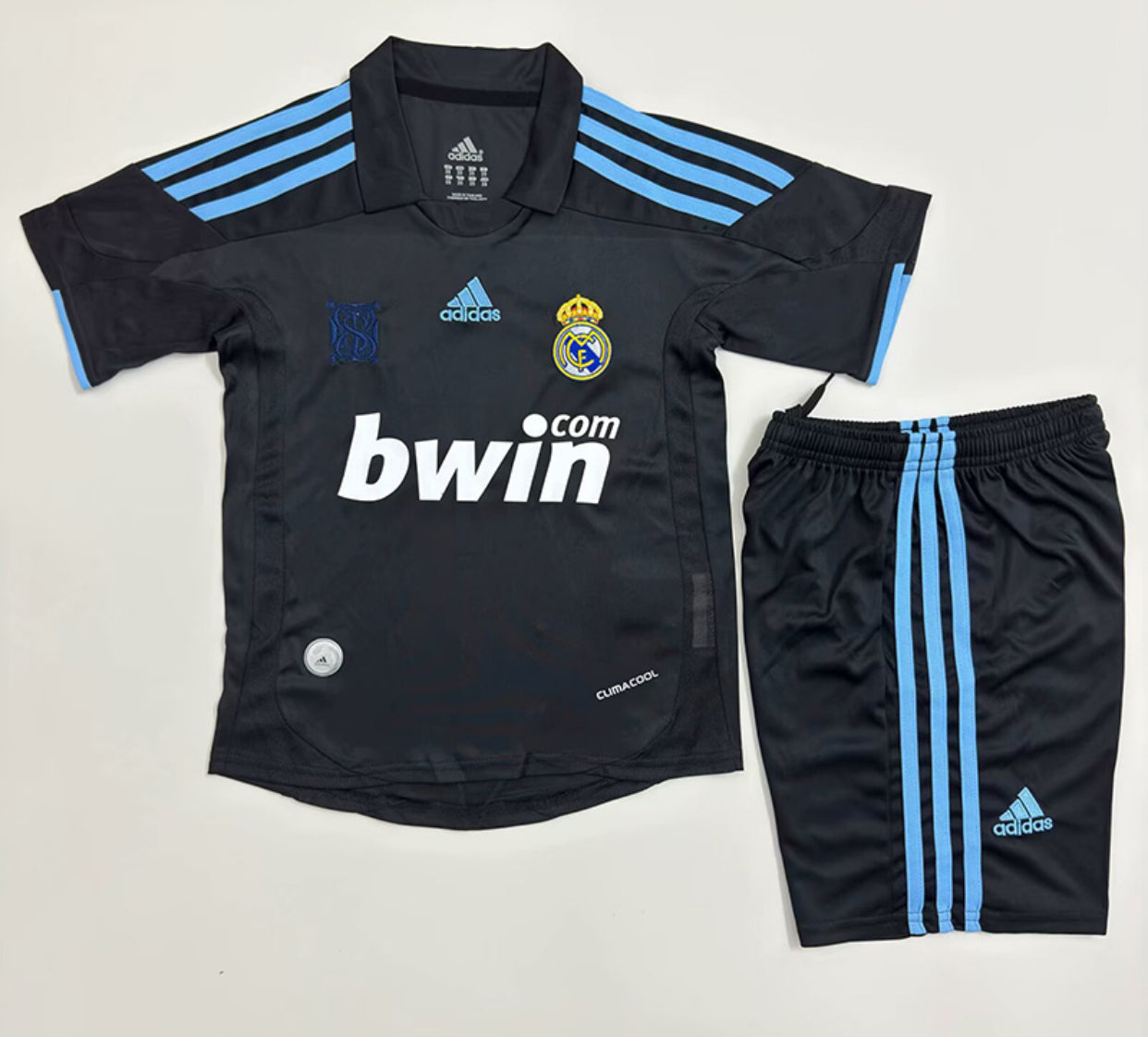 Completo bambini Real Madrid 09/10